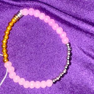 Elegant Pink and Gold Beaded Bracelet